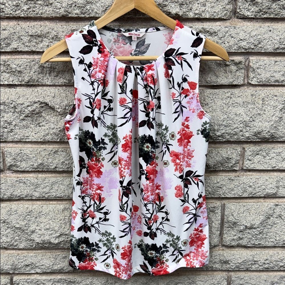 Floral Sleeveless Blouse - White and Red